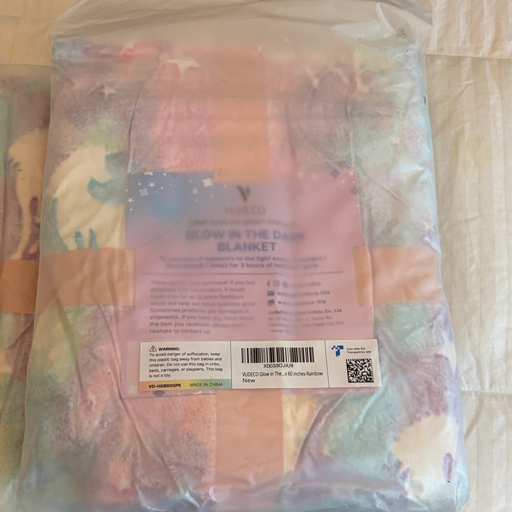 Glow in the Dark Pastel Unicorn Throw Blanket